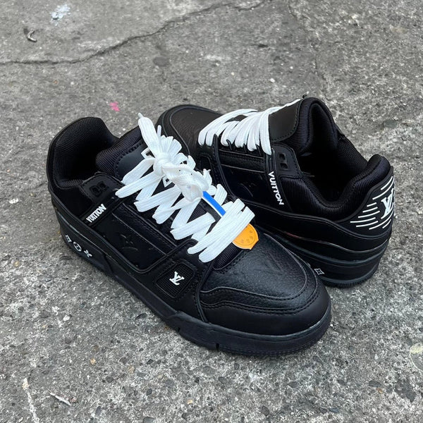LOUIS VUITTON TRAINER Negro