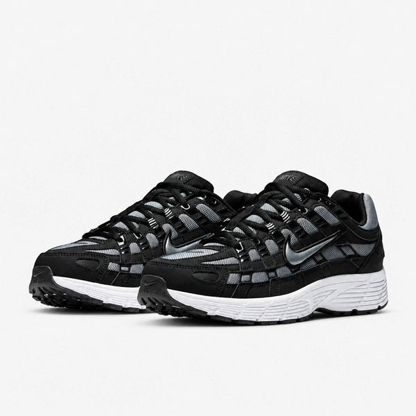 NIKE P6000 Negro Gris