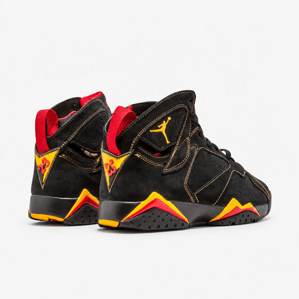 JORDAN RETRO 6 Negro Amarillo Rojo