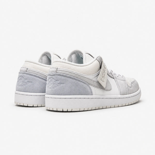 JORDAN RETRO 1 LOW Paris