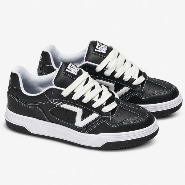 VANS Upland Negro Blanco