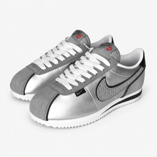 NIKE CORTEZ Plateado