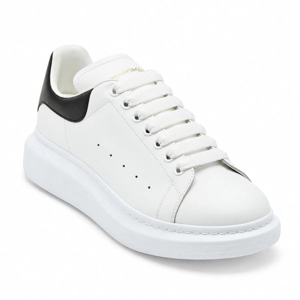 Mcqueen Blanco Negro