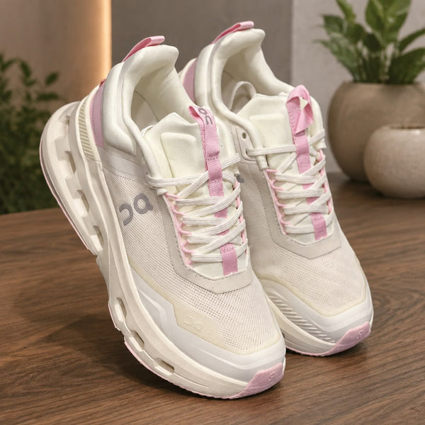 On Running Cloudnova Beige Rosa